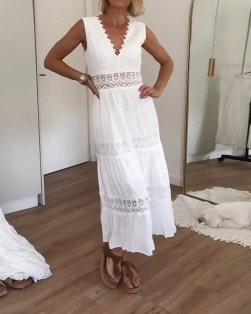 ALYSSA™ | Abito Midi Senza Maniche con Scollo a V e Raffinati Dettagli in Pizzo