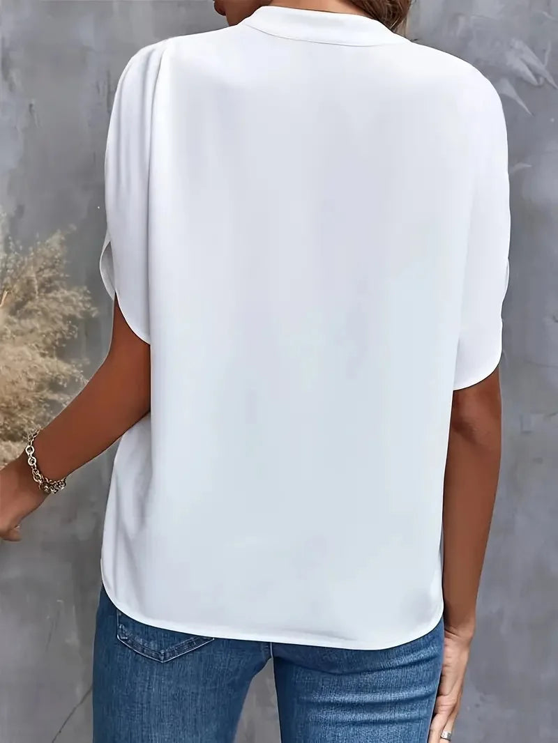 Concetta™ | Camicia Scollatura a V dal Taglio Morbido e Raffinato