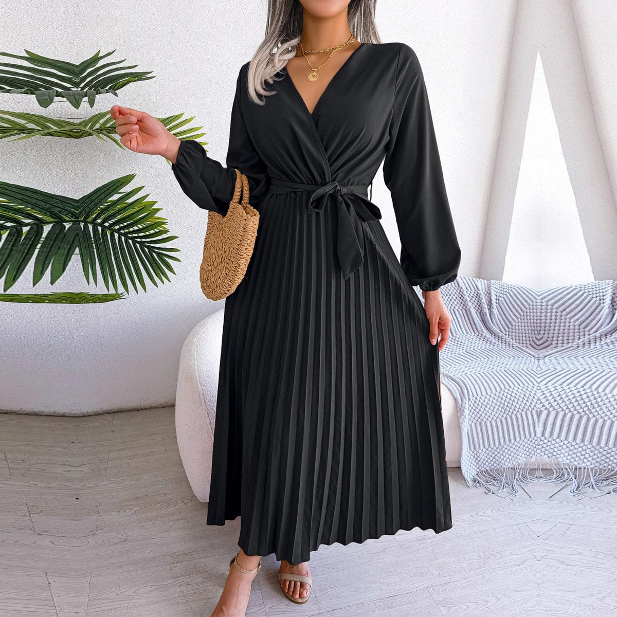 Amy™ | Maxi Abito Elegante Nero con Scollatura a V Stile Boho per Occasioni Festive