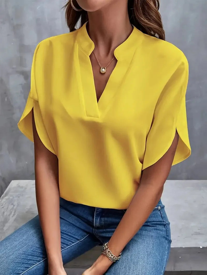 Concetta™ | Camicia Scollatura a V dal Taglio Morbido e Raffinato